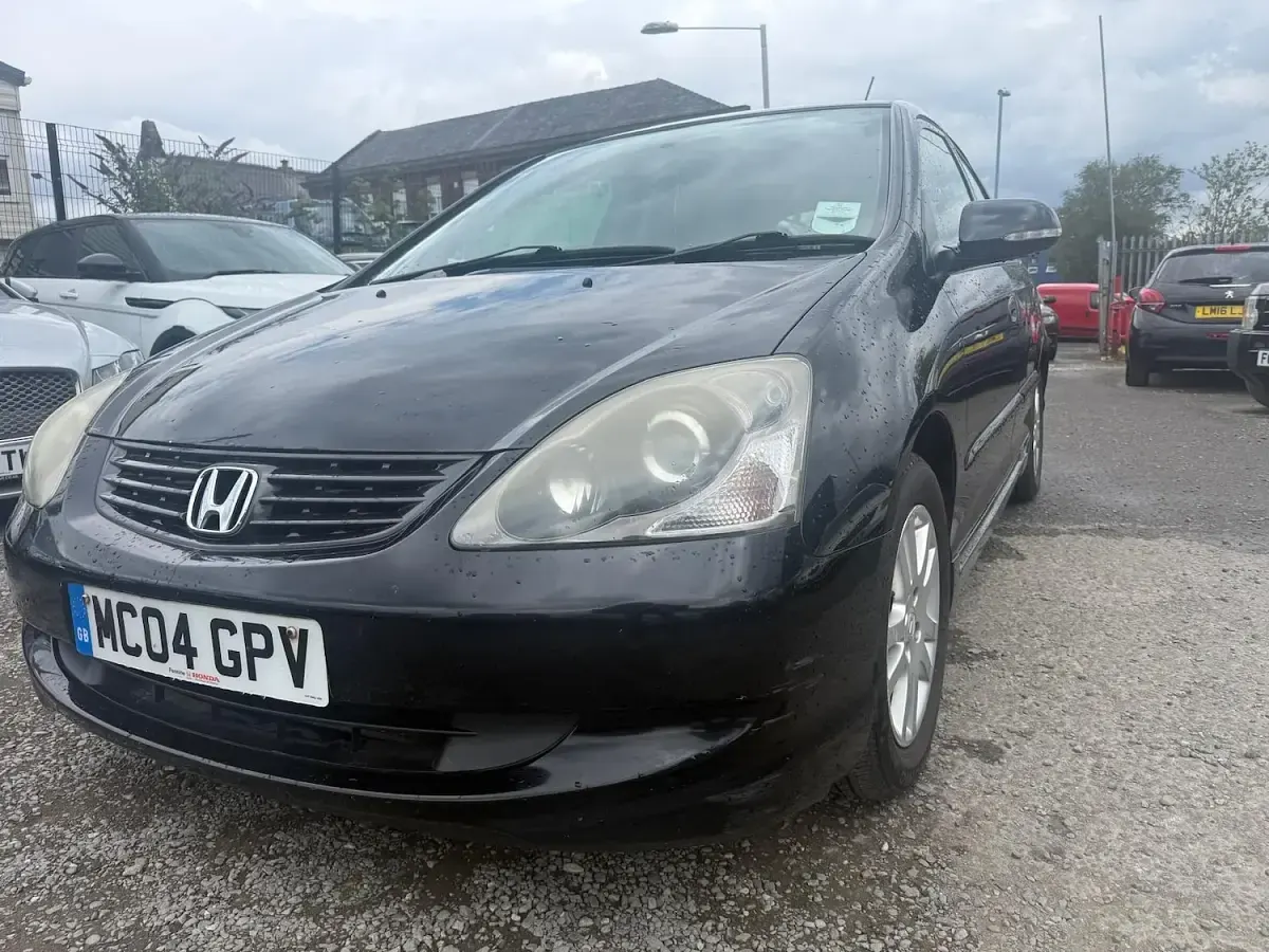 Used Honda Civic Executive 110 HP (80 kW) 2004 Black Hatchback