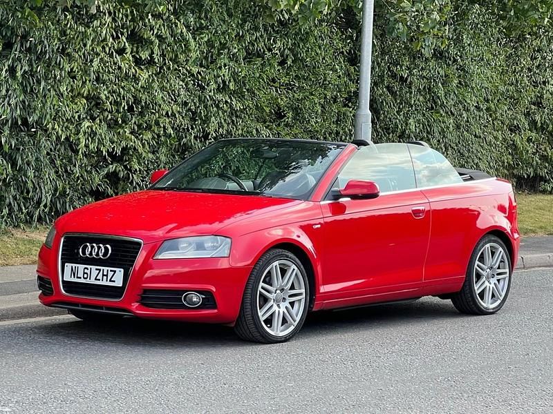 Begagnad Audi A3 Cabriolet S-Line 105 HK (77 kW) 2011 Röd Cab