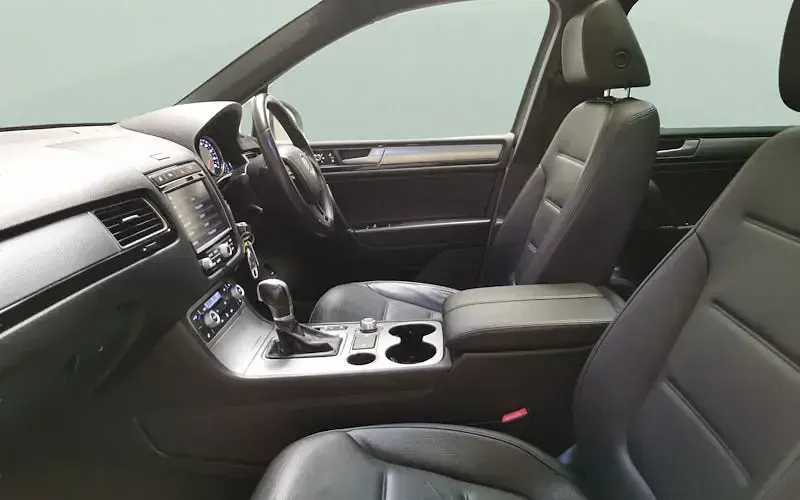Usado VW Touareg R-line 262 HP (192 kW) 2017 Branco SUV