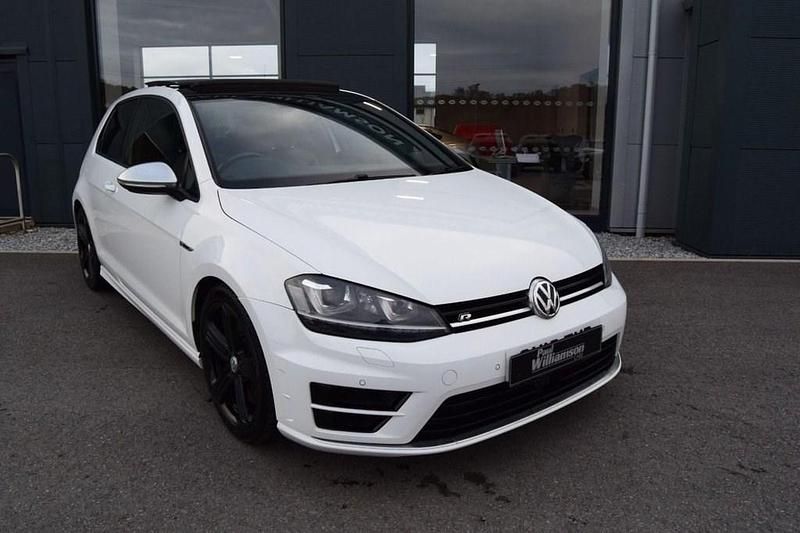 Used VW Golf VII R 300 HP (220 kW) 2015 White Hatchback