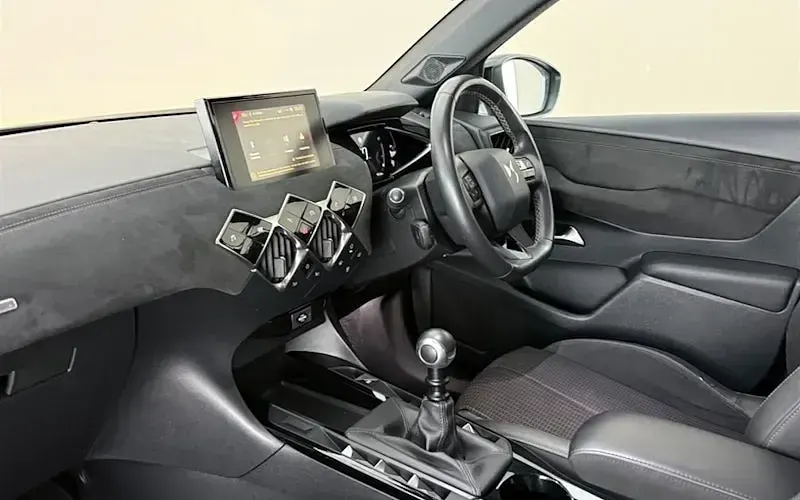 Used DS Automobiles DS3 Performance 101 HP (74 kW) 2022 Hatchback