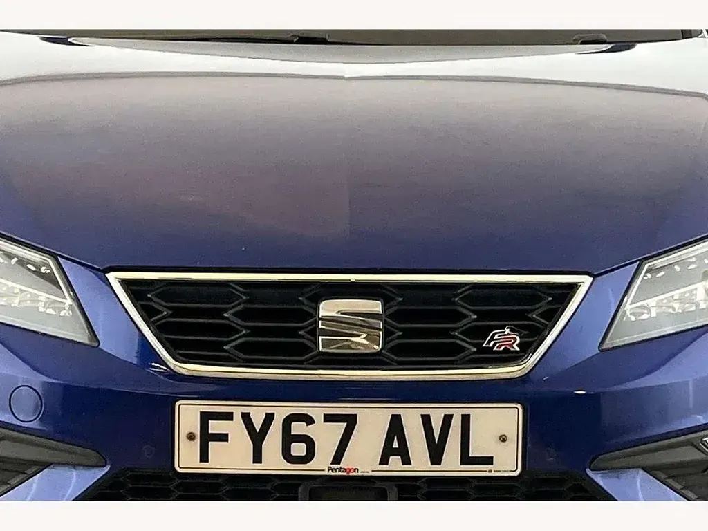 Begagnad Seat Leon FR 184 HK (135 kW) 2017 Blå Kombi
