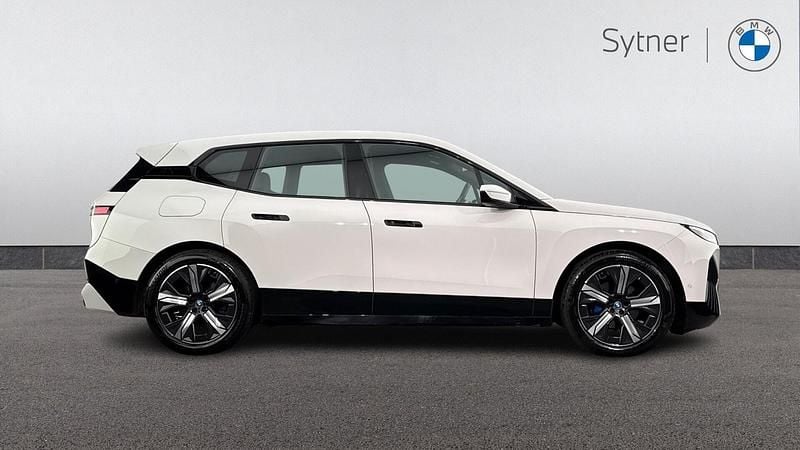 Used BMW iX M Sport 236 kW (322 HP) 2023 White SUV