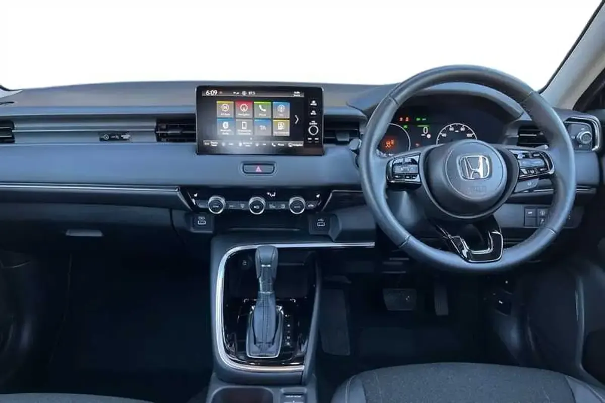 Used Honda HR-V Advance 131 HP (96 kW) 2024 Grey SUV