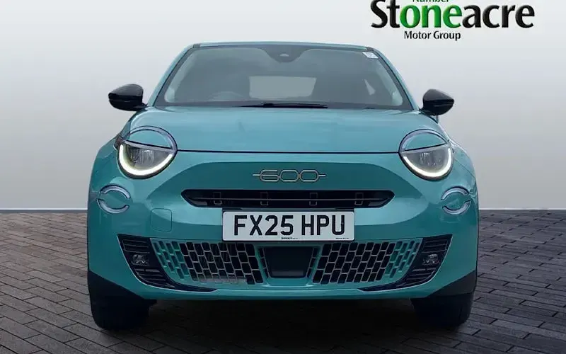Used Fiat 600 101 HP (74 kW) 2025 SUV