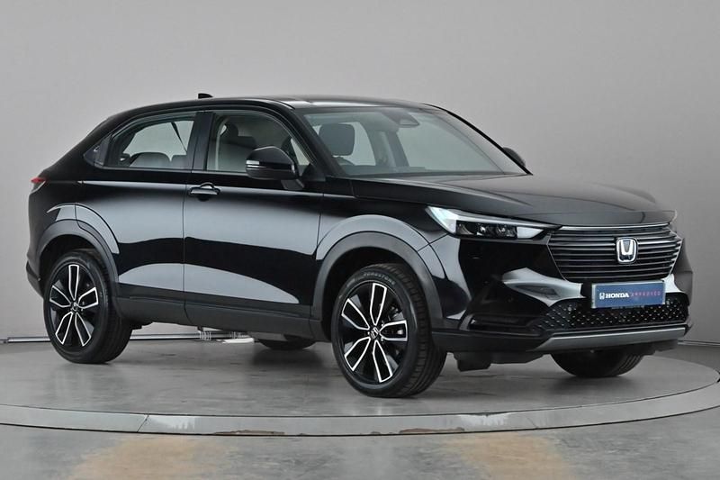 Used Honda HR-V Elegance 131 HP (96 kW) 2022 Black SUV