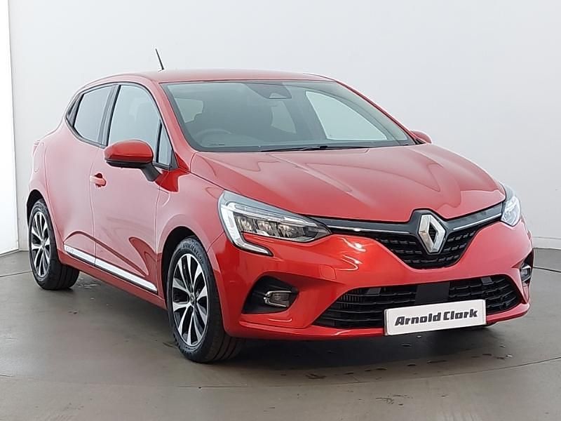 Used Renault Clio V Iconic 100 HP (73 kW) 2020 Red Hatchback