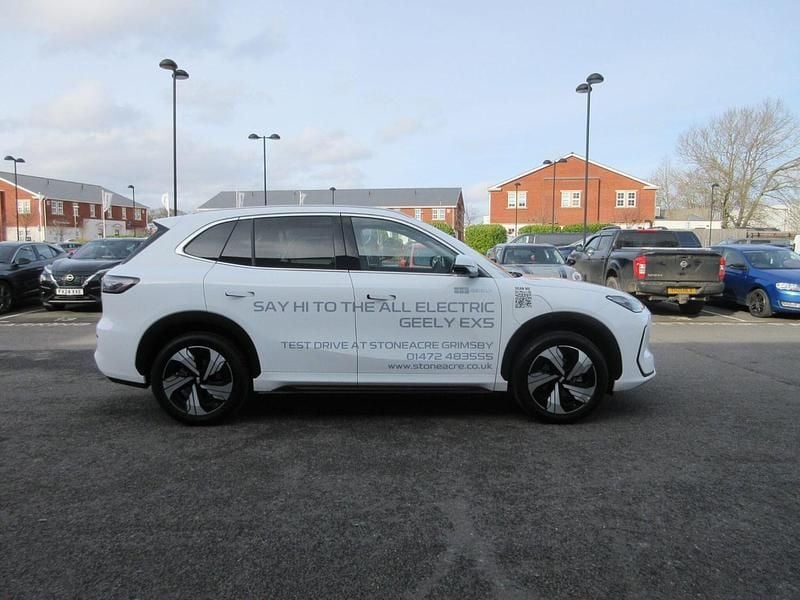 Used Geely EX5 160 kW (218 HP) 2025 White SUV