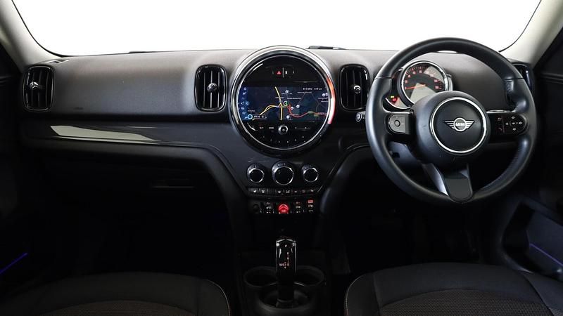 Used Mini Cooper Countryman Classic 134 HP (98 kW) 2022 White SUV