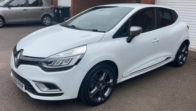 White Used 2018 Renault Clio IV GT-Line Hatchback | £8,999 (Fair price) - Image 1/1