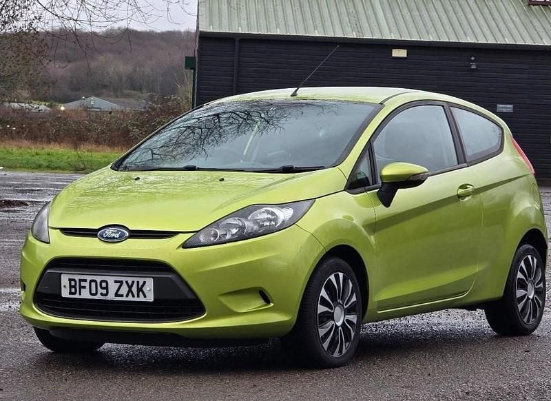 Used Ford Fiesta Style 82 HP (60 kW) 2009 Green Hatchback