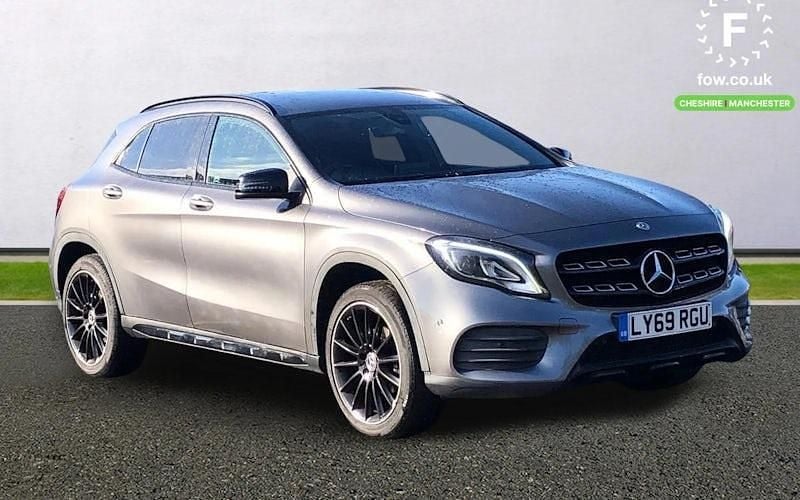 Used Mercedes GLA180 AMG line 122 HP (89 kW) 2020 Grey SUV