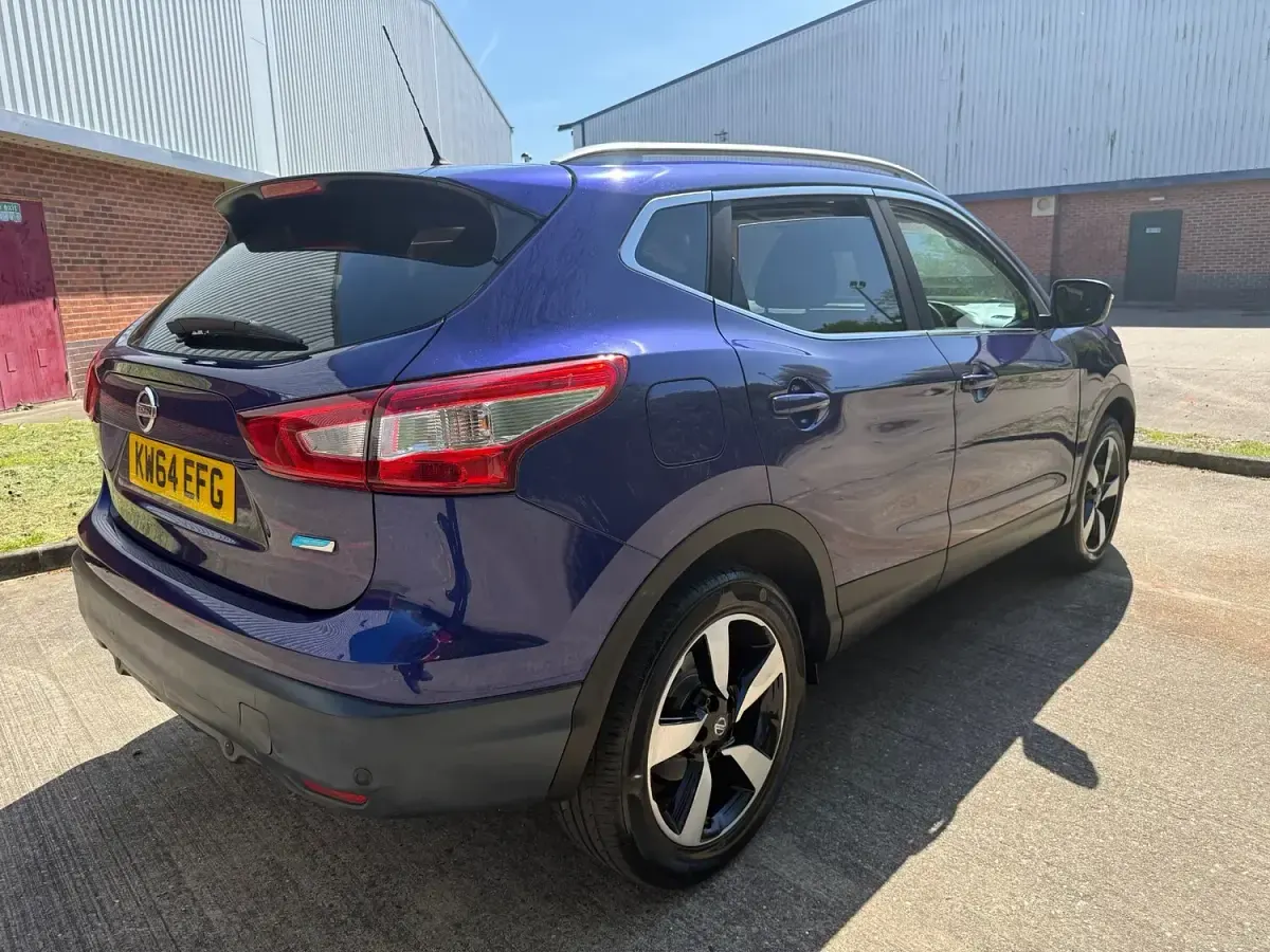 Used Nissan Qashqai N-TEC 110 HP (80 kW) 2015 Blue SUV