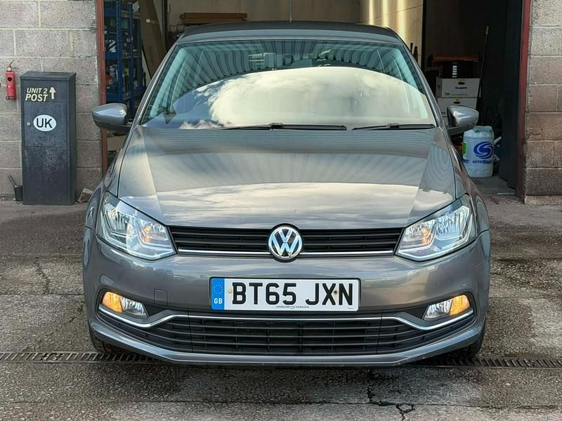 Used VW Polo SE 75 HP (55 kW) 2015 Grey Hatchback