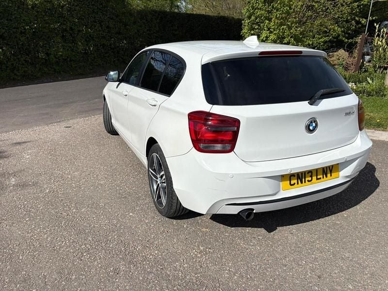 Used BMW 116 Sport Line 116 HP (85 kW) 2013 White Hatchback
