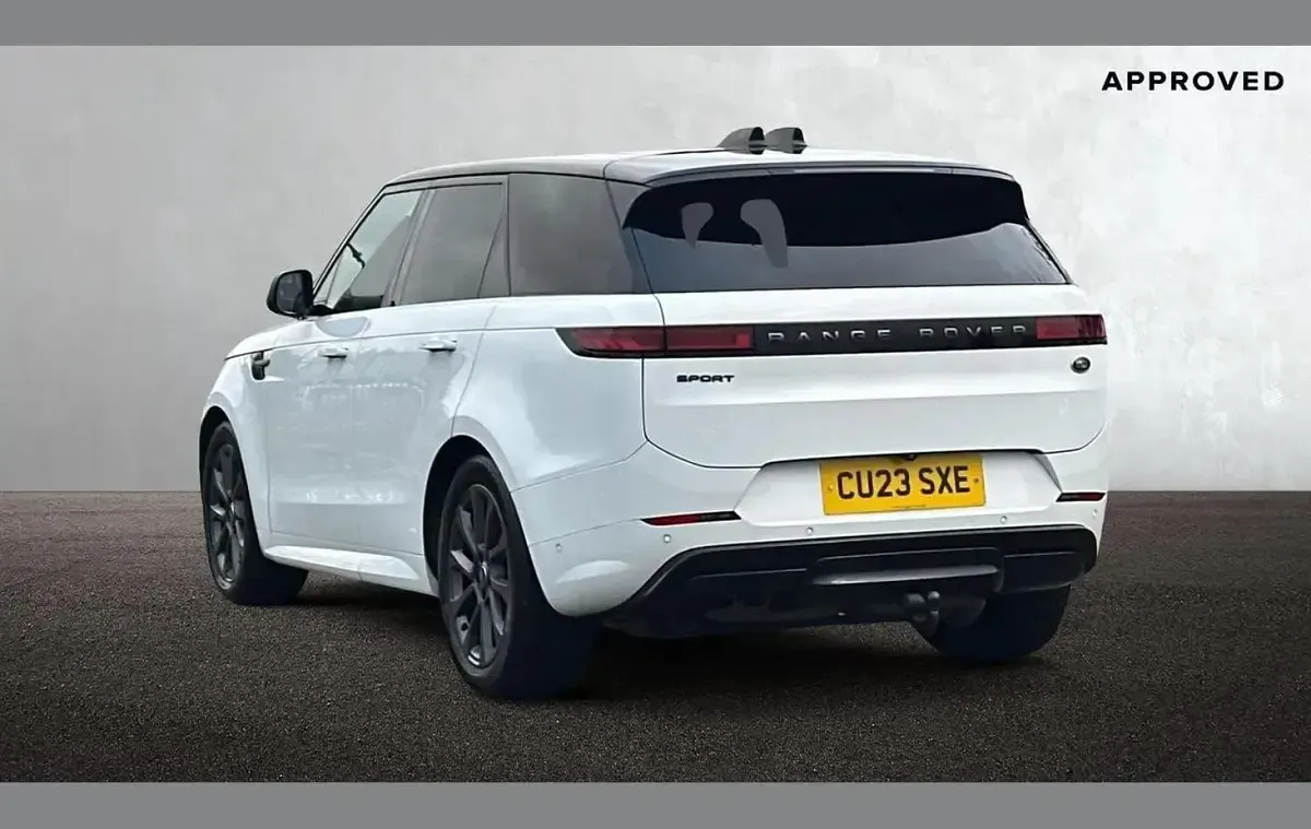 Used Land Rover Range Rover Sport SE Dynamic 296 HP (217 kW) 2023 White SUV