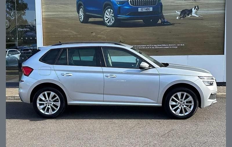 Used Skoda Kamiq SE Drive 147 HP (108 kW) 2023 Brilliant silver metallic SUV
