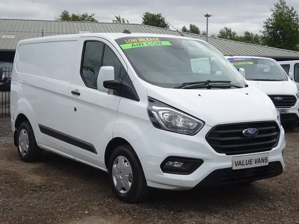Used Ford Transit Custom Trend 130 HP (95 kW) 2022 White Van