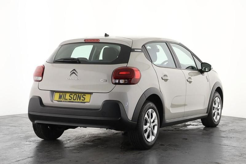 Używany Citroën C3 PureTech 82 KM (60 kW) 2024 Zielony Hatchback