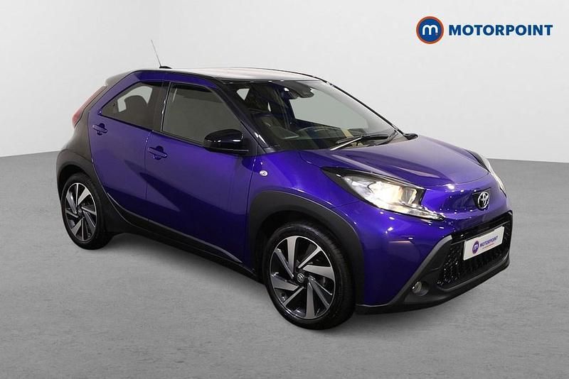 Used Toyota Aygo X 72 HP (52 kW) 2023 Blue SUV