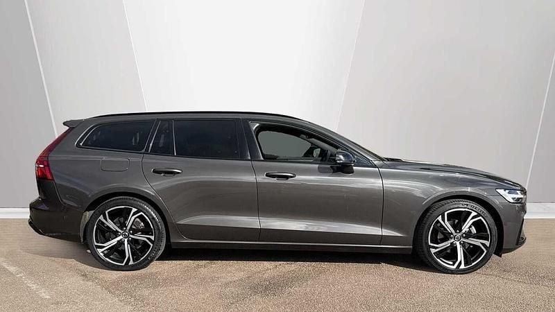 Used Volvo V60 Ultimate 2022 Estate