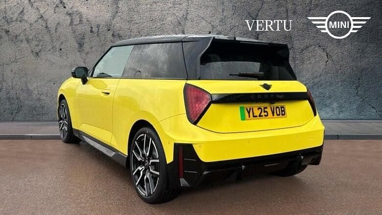 New Mini Cooper Sport 135 kW (184 HP) 2025 Hatchback