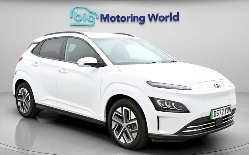Used Hyundai Kona Premium 150 kW (204 HP) 2022 White SUV