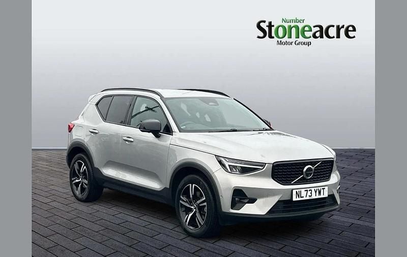 Silver Used 2023 Volvo XC40 Plus SUV | £26,000 (Good price) - Image 1/4