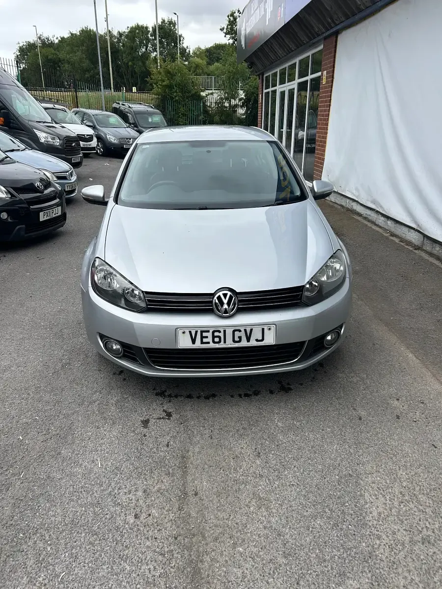 Used VW Golf VI GT 140 HP (102 kW) 2011 Silver Hatchback