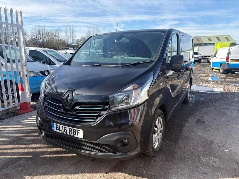 Usado Renault Trafic 2016 Preto Monovolume