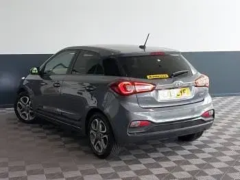 Używany Hyundai i20 Premium 84 KM (61 kW) 2019 Szary Hatchback