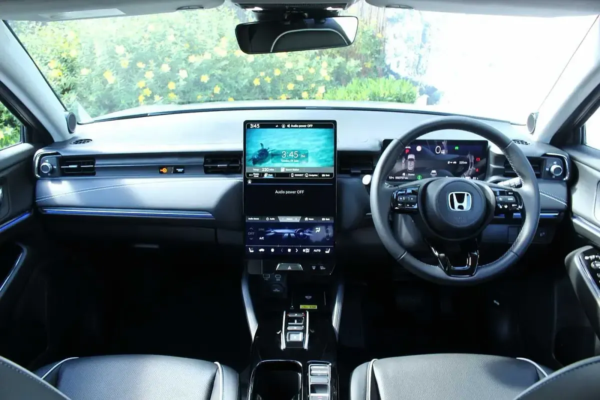 New Honda e:Ny1 Elegance 150 kW (204 HP) 2025 Urban grey SUV