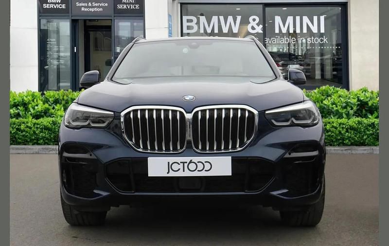 Used BMW X5 M Sport 281 HP (206 kW) 2022 Blue SUV