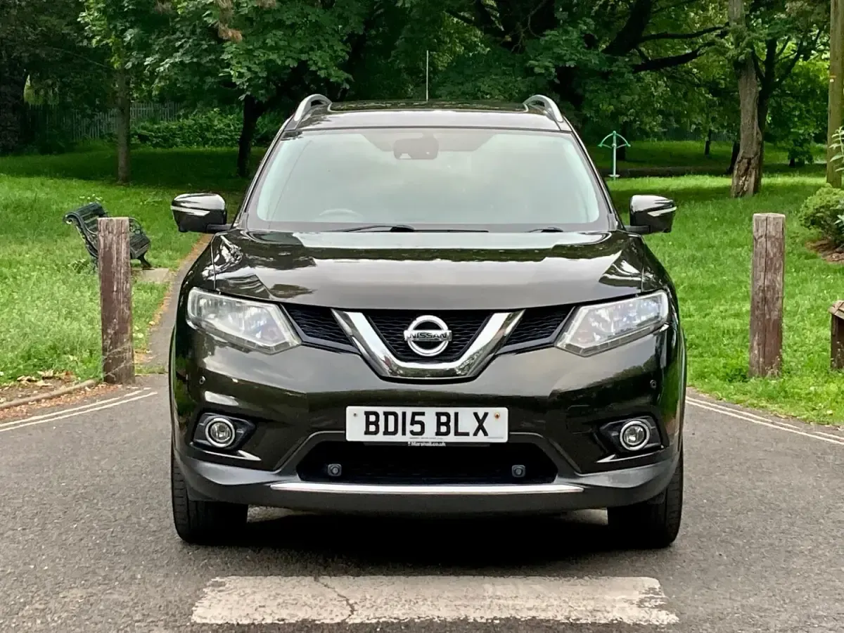 Used Nissan X-Trail N-TEC 130 HP (95 kW) 2015 Green SUV