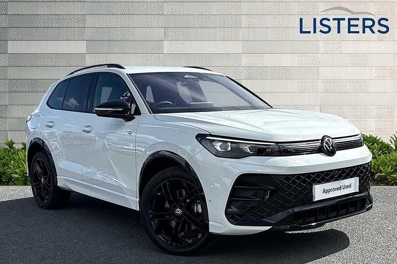 Pure white New 2025 VW Tiguan R-line SUV | £49,990 - Image 1/4