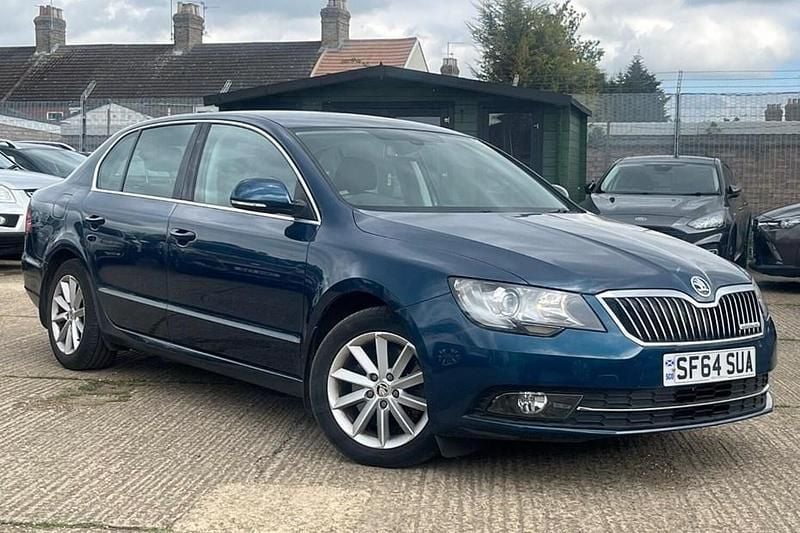 Blue Used 2014 Skoda Superb GreenLine Hatchback | £4,688 (Fair price) - Image 1/1