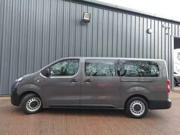 Used Vauxhall Vivaro Edition 120 HP (88 kW) 2022 Grey MPV