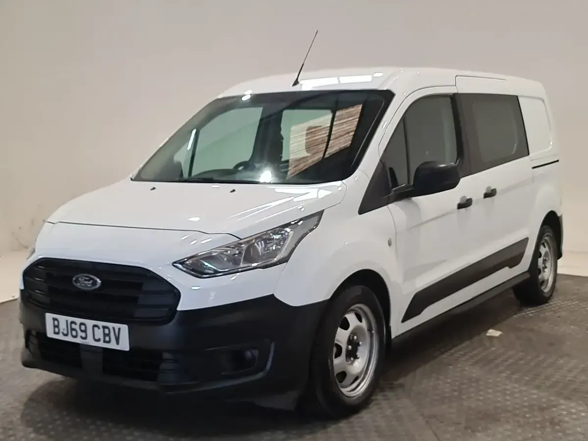 Used Ford Transit 100 HP (73 kW) 2019 White Estate