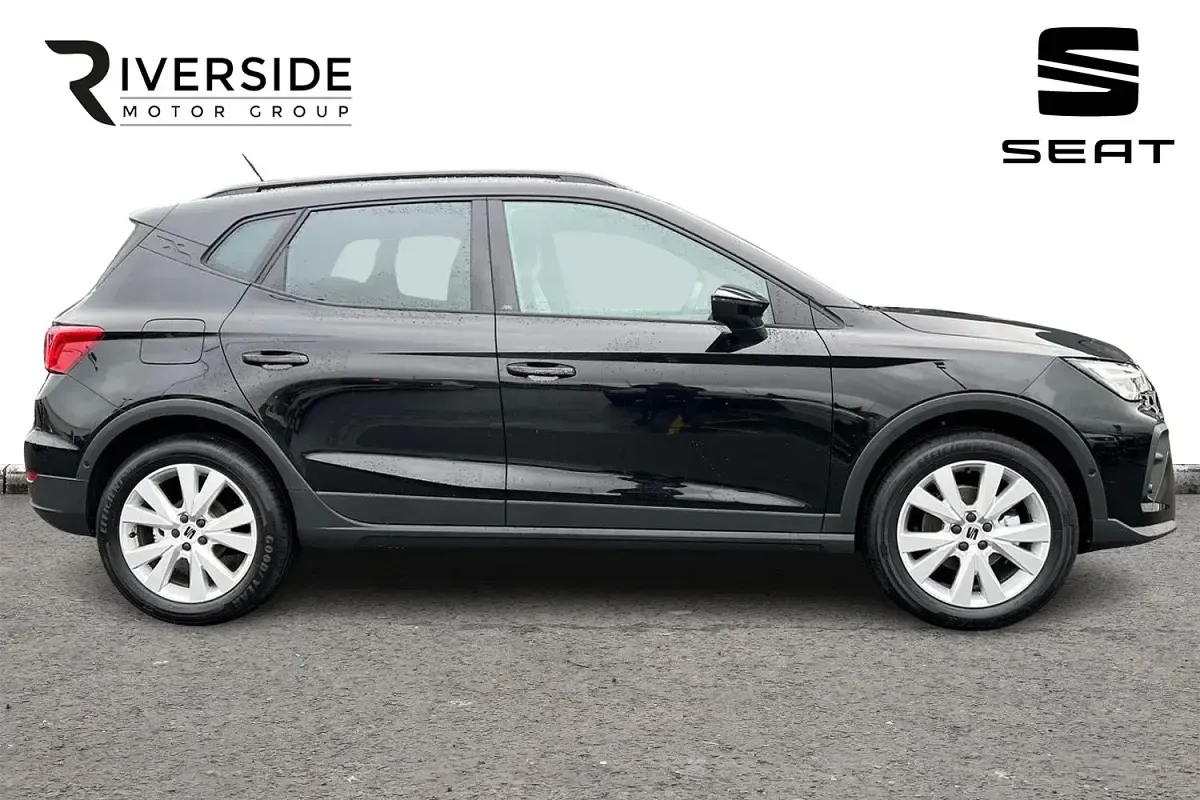 New Seat Arona FR First Edition 115 HP (84 kW) 2026 Midnight black SUV