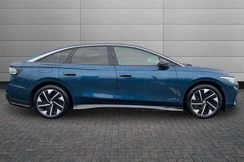 Used VW ID.7 Pro 210 kW (286 HP) 2025 Blue Hatchback