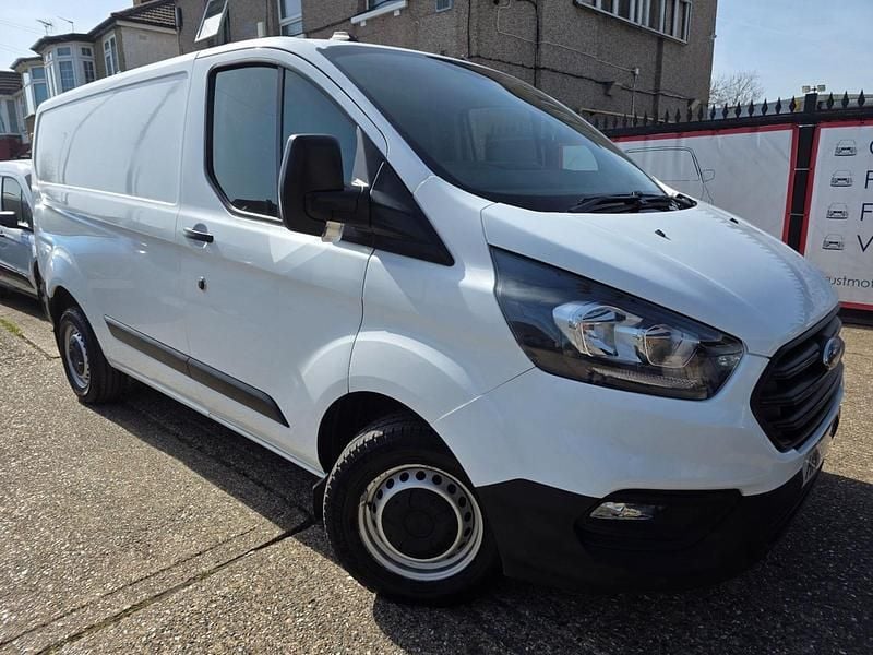 Used Ford Transit Custom 130 HP (95 kW) 2021 White Van