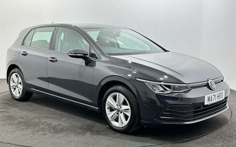 Used 2024 VW Golf VIII Life Hatchback | £13,862 (Super price) - Image 1/3