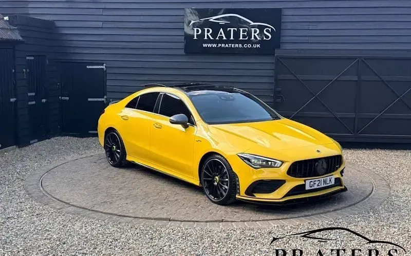 Usado Mercedes CLA35 AMG Premium Plus 306 CV (225 kW) 2022 Berlina