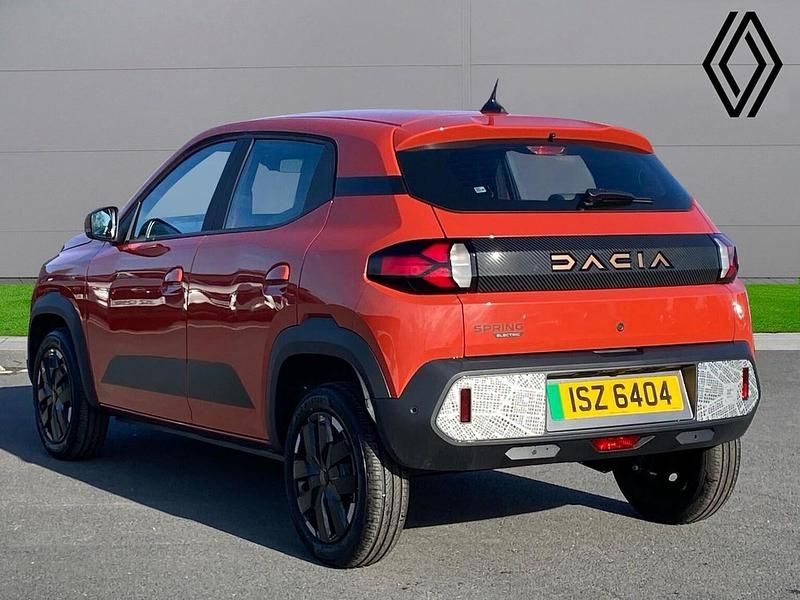 Used Dacia Spring Extreme 47 kW (65 HP) 2024 Red Hatchback