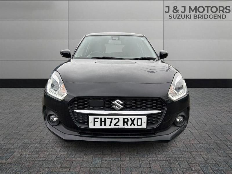Usado Suzuki Swift SZ5 83 HP (61 kW) 2023 Preto Citadino