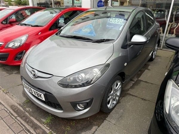Silver Used 2010 Mazda 2 Hatchback | £2,500 (Fair price) - Image 1/1