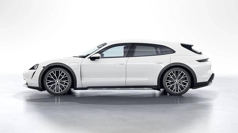 Used Porsche Taycan 350 kW (476 HP) 2021 White Estate