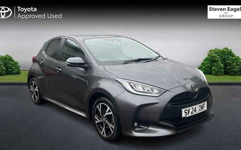 Used Toyota Yaris Hybrid Design 116 HP (85 kW) 2025 Hatchback