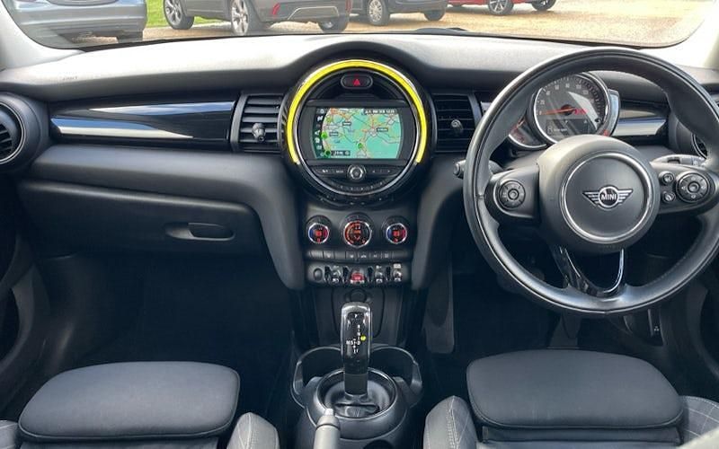 Used Mini Cooper Hatch 136 HP (100 kW) 2018 Black Hatchback