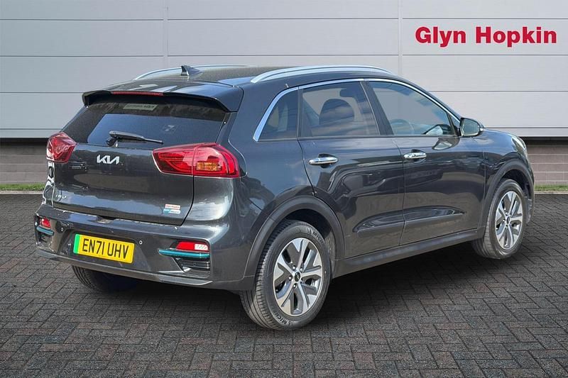 Used Kia Niro 150 kW (204 HP) 2021 Grey SUV